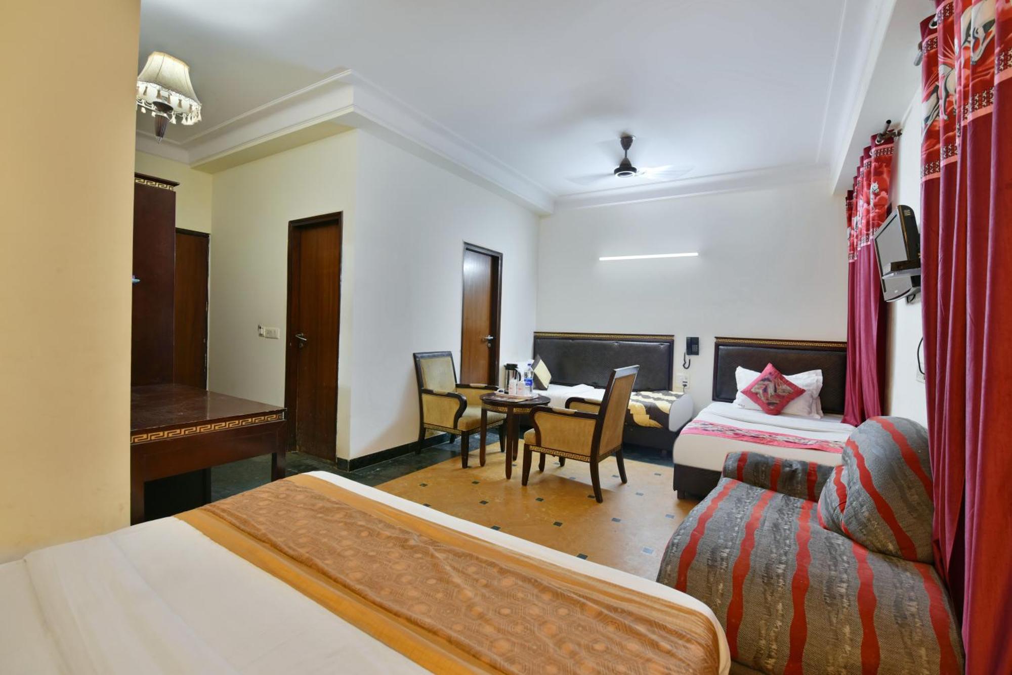 Hotel Express 新德里 外观 照片