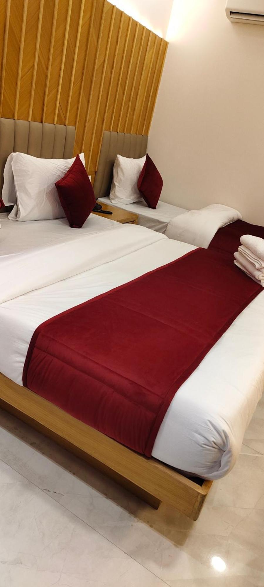 Hotel Express 新德里 外观 照片